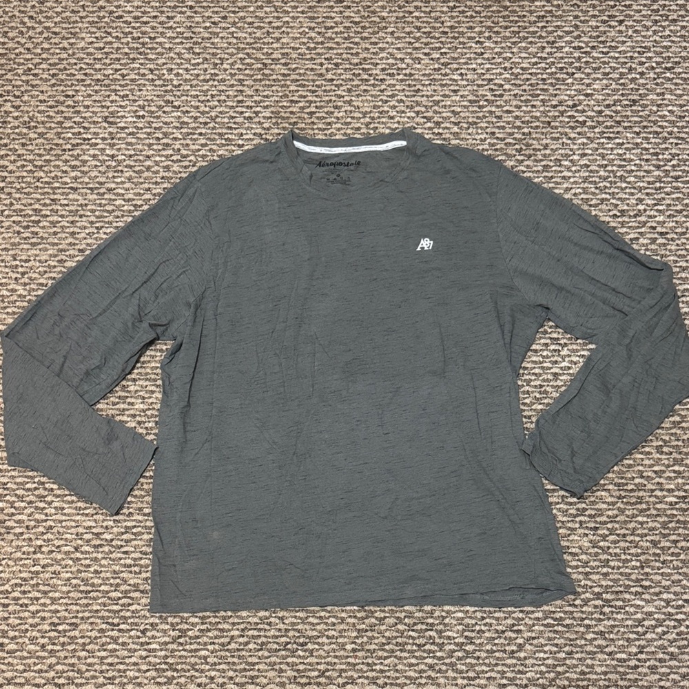 Aeropostale Men's Dark Gray Long Sleeve Tee